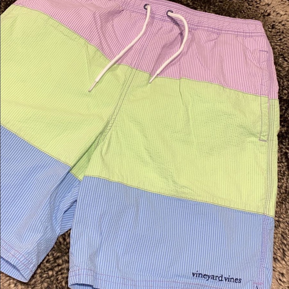 Vineyard Vines swim/board trunks